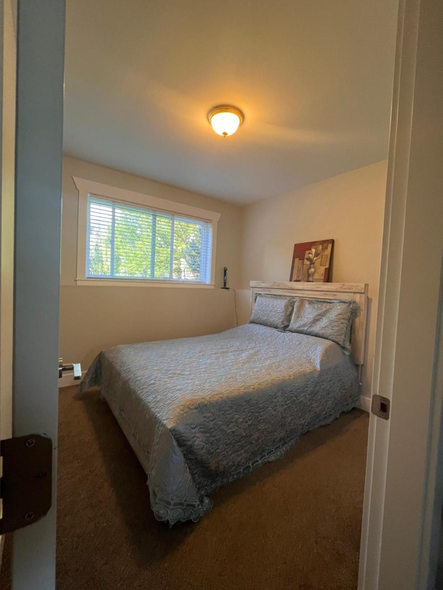 2 Bedroom Suite With Full Kitchen Revelstoke Exterior foto